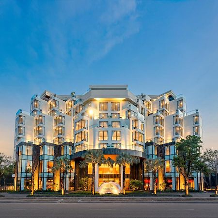 Poseido Hotel Quang Binh Донгхой Экстерьер фото